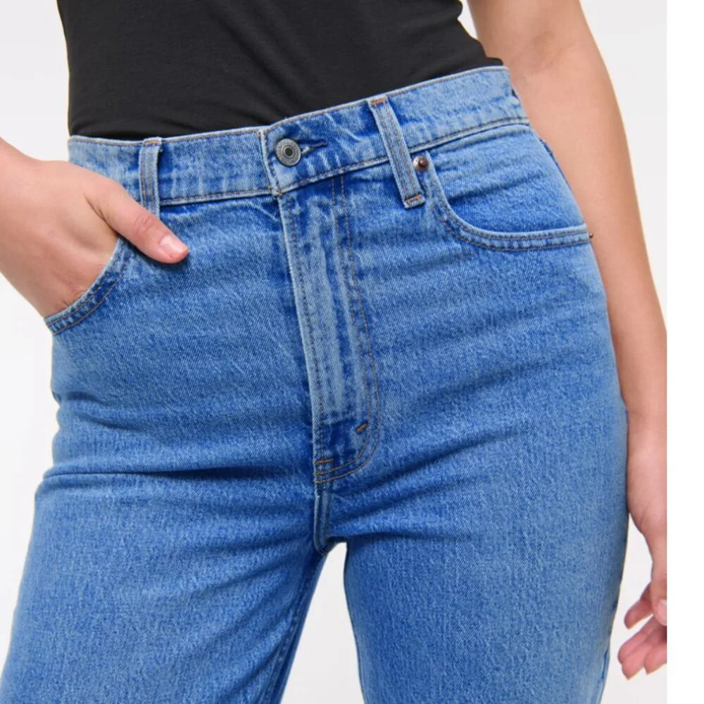 Abercrombie & Fitch Women's High Rise Jeans - Blue - Picture 2 of 6